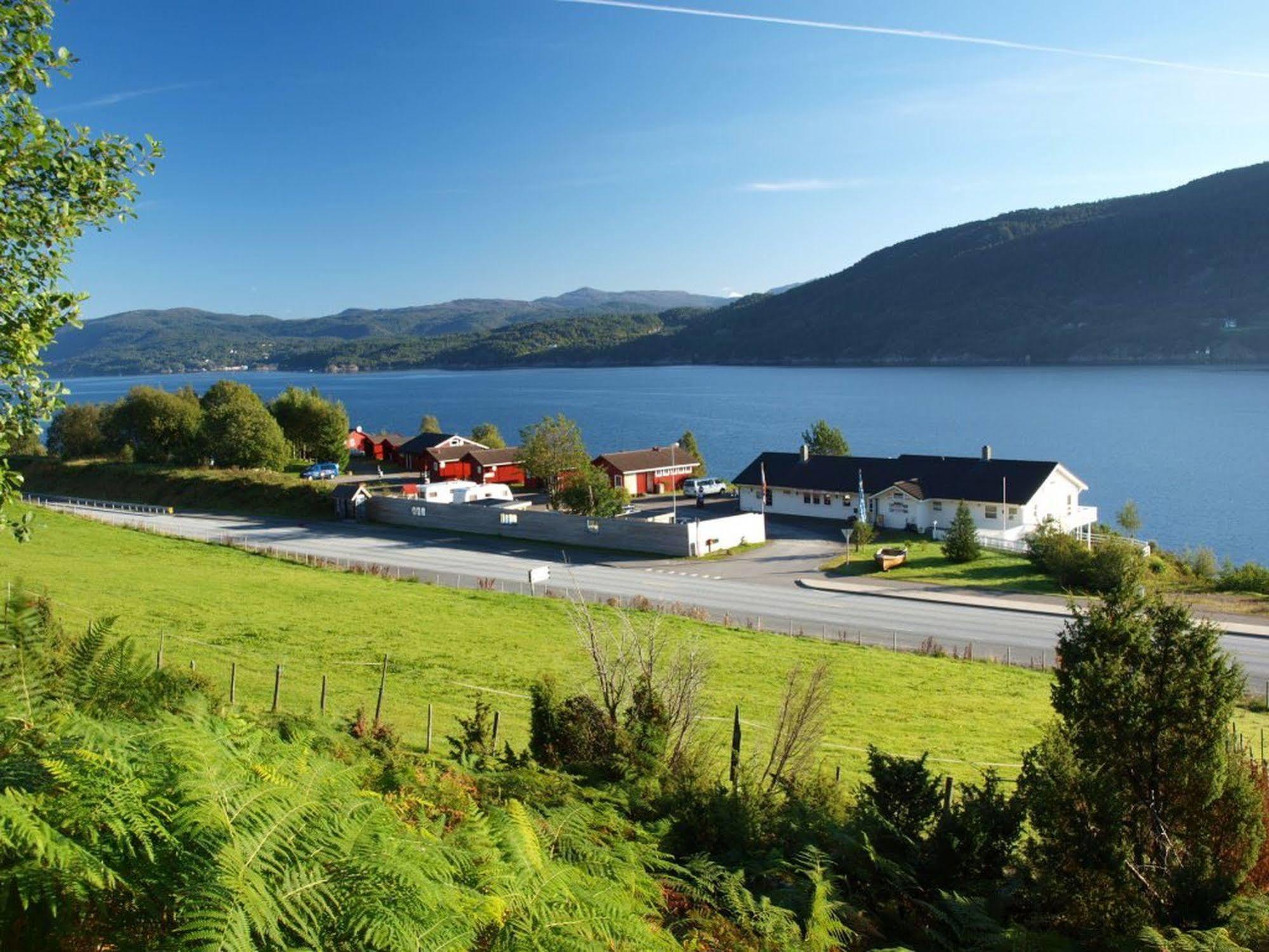 Langenuen Motel & Camping Stord Dış mekan fotoğraf